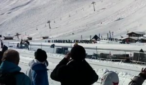 Le backflip en voiture de Guerlain Chicherit