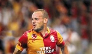Le premier but de Sneijder avec Galatasaray !