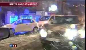 Toulouse paralysée par la neige et les grèves