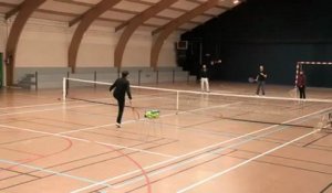 Fabrice Santoro joue les profs de tennis de luxe dans la Parenthèse inattendue sur France 2
