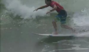 Surf - Bourez en demies sur la Gold Coast