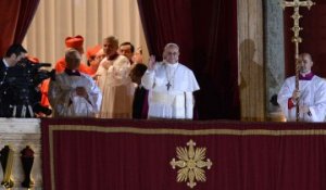 La premiere Bénédiction du pape François