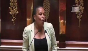 Taubira ouvre le débat à l'Assemblée avec "le Temps des cerises"