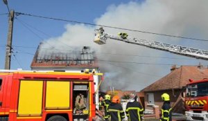 Un incendie ravage une maison chemin latéral à Haillicourt