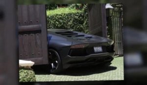 La Lamborghini de 750 000 dollars de Kanye West rentre dans le portail de Kim Kardashian