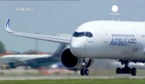 L'A350 et le Dreamliner s'affrontent au Bourget
