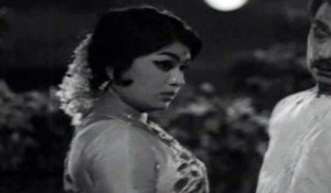 Buddhimanthudu Movie Songs - Allari Pedathare - Allu Ramalingaiah