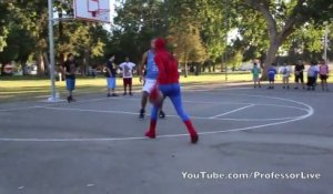 Spider-man joue au basket.. fun!