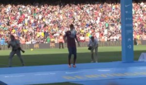 FC Barcelone - Messi, fan de Neymar