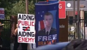 Julian Assange condamne le verdict prononcé contre Manning