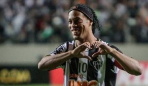 Le superbe coup franc de Ronaldinho
