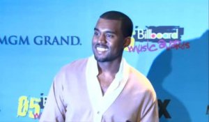 Kanye West plaisante en disant qu'il a pensé se mettre au sport pour gagner le cœur de Kim Kardashian