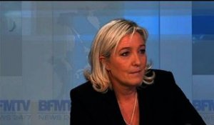 Marine Le Pen estime que "l'UMP est un parti pourri de l'intérieur" - 27/02