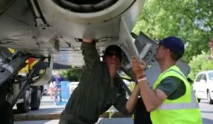 Marcq-en-Baroeul : installation d'un avion Jaguar