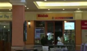 Fusillade à Nairobi : les images filmées à l'intérieur du centre commercial