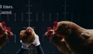 Pub Mercedes-Benz avec des Poulets! Nouvelle technologie MAGIC BODY CONTROL