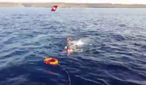 Lampedusa : les images du sauvetage de plusieurs migrants