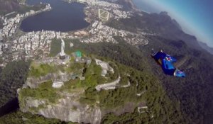 Wingsuit - Christ the Redeemer - Rio de Janeiro - 2013