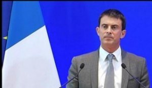 Valls: " je ne polémique avec personne, y compris avec ceux qui découvrent ce territoire" - 08/10
