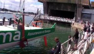 Lorient : mise à l'eau de Groupama 4