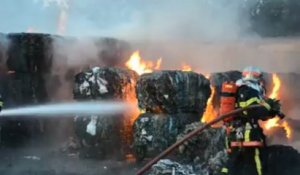 Pont-l'Abbé. Incendie derrière le Centre Leclerc