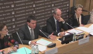 Les réserves de Manuel Valls sur la suppression du délit de racolage
