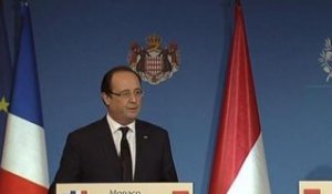 Hollande: "Nous ferons tout pour libérer le père Georges Vandenbeusch" - 14/11