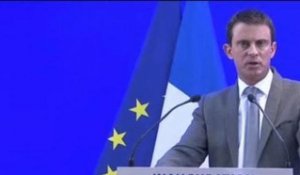 Tirs à Paris: "L'ensemble des policiers sont mobilisés" affirme Manuel Valls  - 19/11