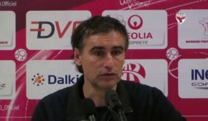 Conférence de presse d'Olivier Dall'Oglio avant DFCO-Clermont Foot