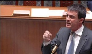 Selon Valls, les spectacles de Dieudonné s'apparentent à des "meetings politiques" - 07/01