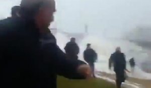 Panique à Porto après le passage d'une vague géante