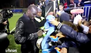 Mamadou Sakho accueilli en héros au Paris FC, club de ses débuts