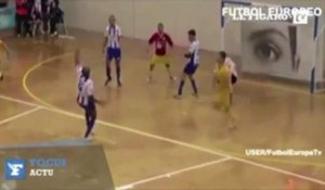 Futsal : le but de l'année ?