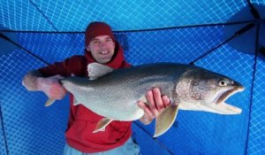 Pêcher une grosse truite de lac