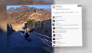 Katy Perry partage une photo sur la Grande Muraille de Chine