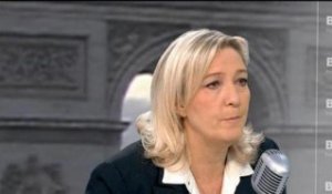 Marine Le Pen: "c'est clairement un échec pour Manuel Valls" - 23/01
