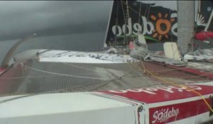 Sodebo - Tour du Monde 2014: Ambiance Pot-au-Noir à bord de Sodebo