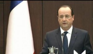 François Hollande: il faut empêcher les jeunes de mener "un combat qui n'est pas digne des valeurs de la République" - 27/01