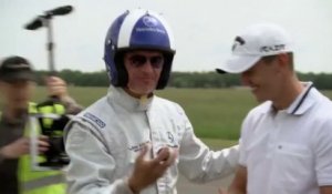 En SLS, David Coulthard rattrape les balles de golf en plein vol