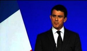 Manuel Valls dénonce une "fermeté de papier" sous Sarkozy - 31/01