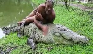 Chito est ami avec Pocho, un crocodile de 450 kg