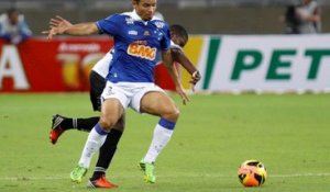 Un dribble foudroyant signé Marcos Ceara !