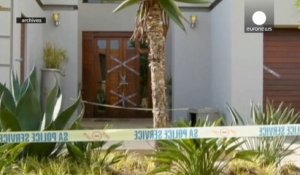 Oscar Pistorius s'effondre pendant la lecture de l'autopsie de sa compagne