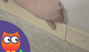 Comment changer une portion de plinthe (Ooreka.fr)
