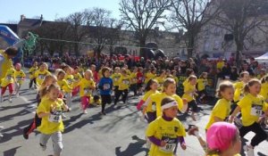 Foulées de  Bayeux : la course des bambins en vidéo