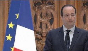 Hollande au lendemain du remaniement: "Ce n'est jamais facile de rassembler" - 03/04