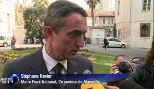 Marseille: le maire FN du 7ème secteur visite ses bureaux
