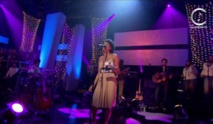 Corinne Bailey Rae -  Put Your Records On (live)
