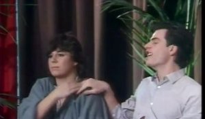 Michèle Bernier et Bruno Gaccio "Drague au dancing" - Archive INA