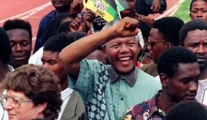 Nelson Mandela : retour sur la vie d'un géant du XXe siècle